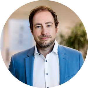 Portraitfoto von Rechtsanwalt Thorsten Henn