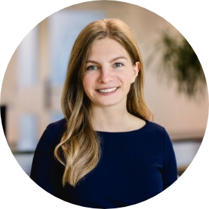 Portraitfoto von Rechtsanwältin Isabelle Patz
